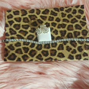 Earrings with a bracelet